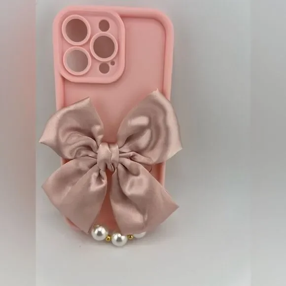 Pink Bow iPhone 16 Pro Max Case with Pearl. - Picture 4 of 6